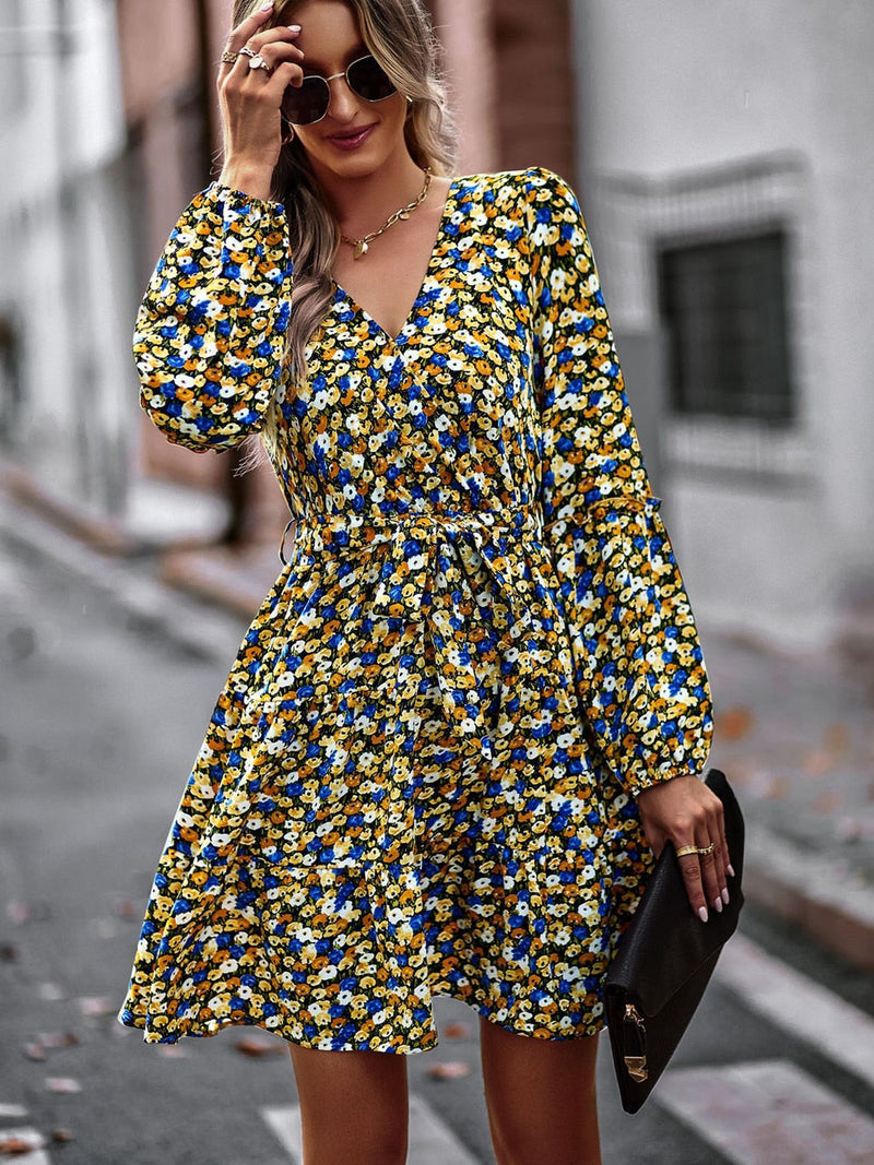 Flared mini dress with belt and ruffles – Noëlle