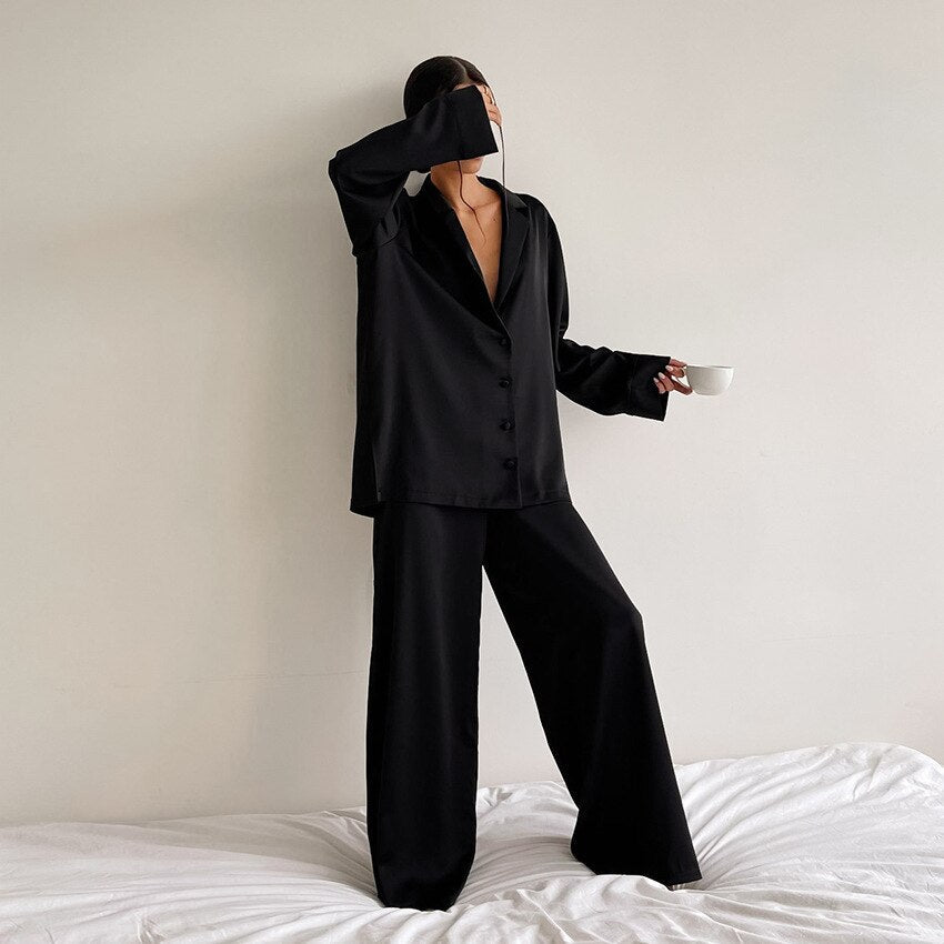 Satin-Pyjama-Set – Isabella Herbstzauber Edition