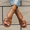 Stilvolle Ledersandalen mit zarten Riemchen – Mirella