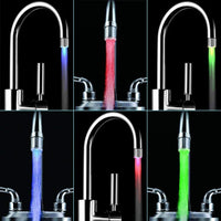 Farbenfroher Wasserhahn LED - AquaGlow