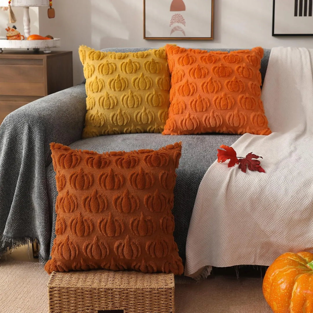 Weiche Kissenhülle aus Kunstfell für Herbstdekor – RusticCozy (1+1 GRATIS)