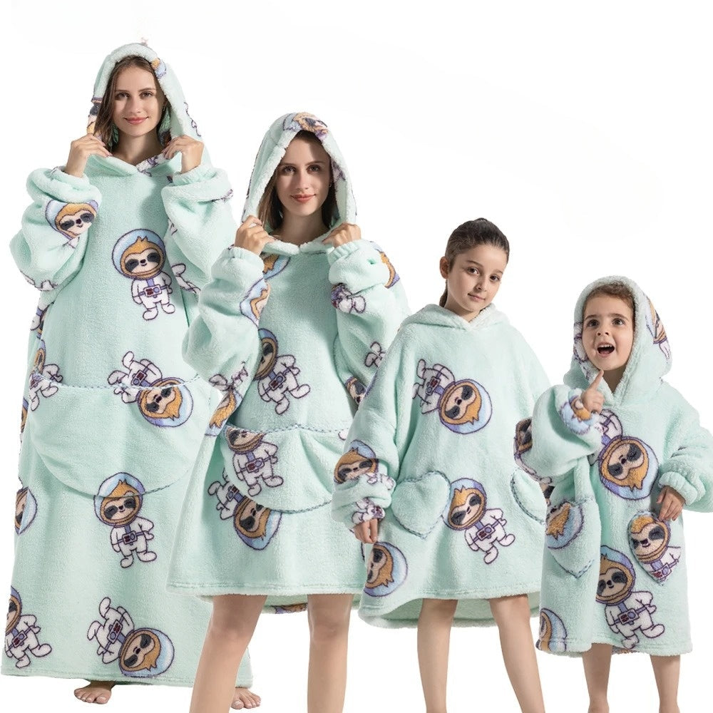Kürbis Hoodie-Decke für Halloween Gemütlichkeit – SpookySnuggle