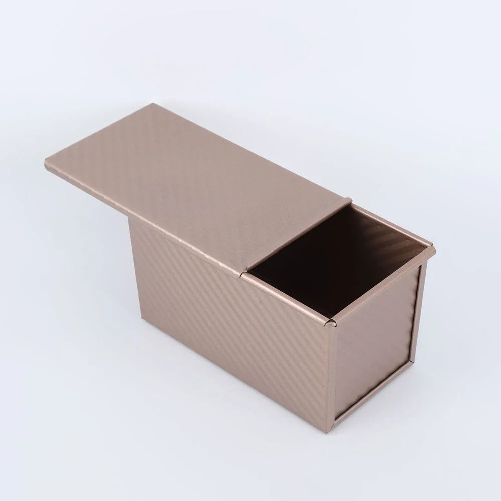 2-piece Rose Gold Non-stick Baking Pan Set with Lid - Brielle