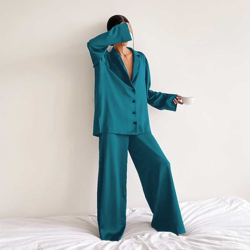 Satin-Pyjama-Set – Isabella Herbstzauber Edition