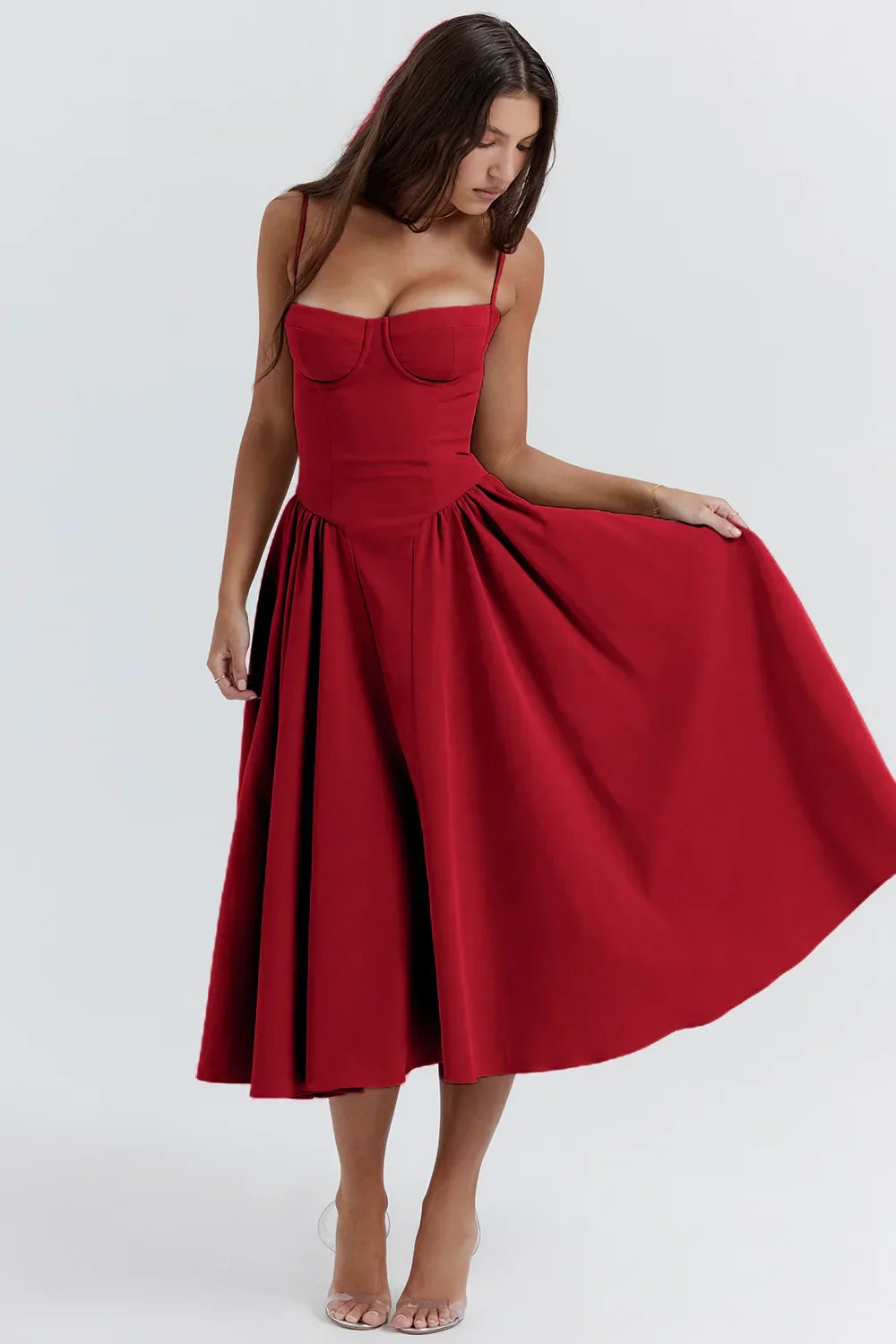 Stylisches Sommerkleid mit Spaghettiträgern und Taillenmieder – Mira