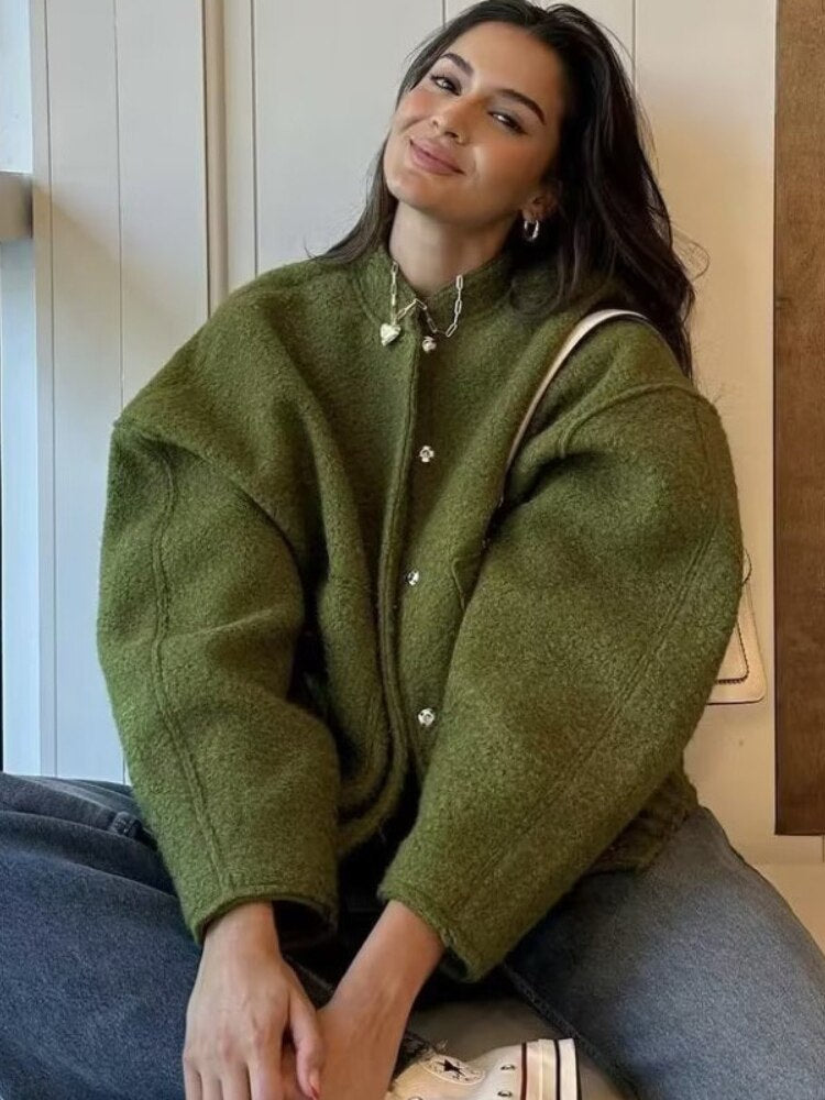 Oversized Wollmantel mit Rundhalsausschnitt und Knöpfen - Selena