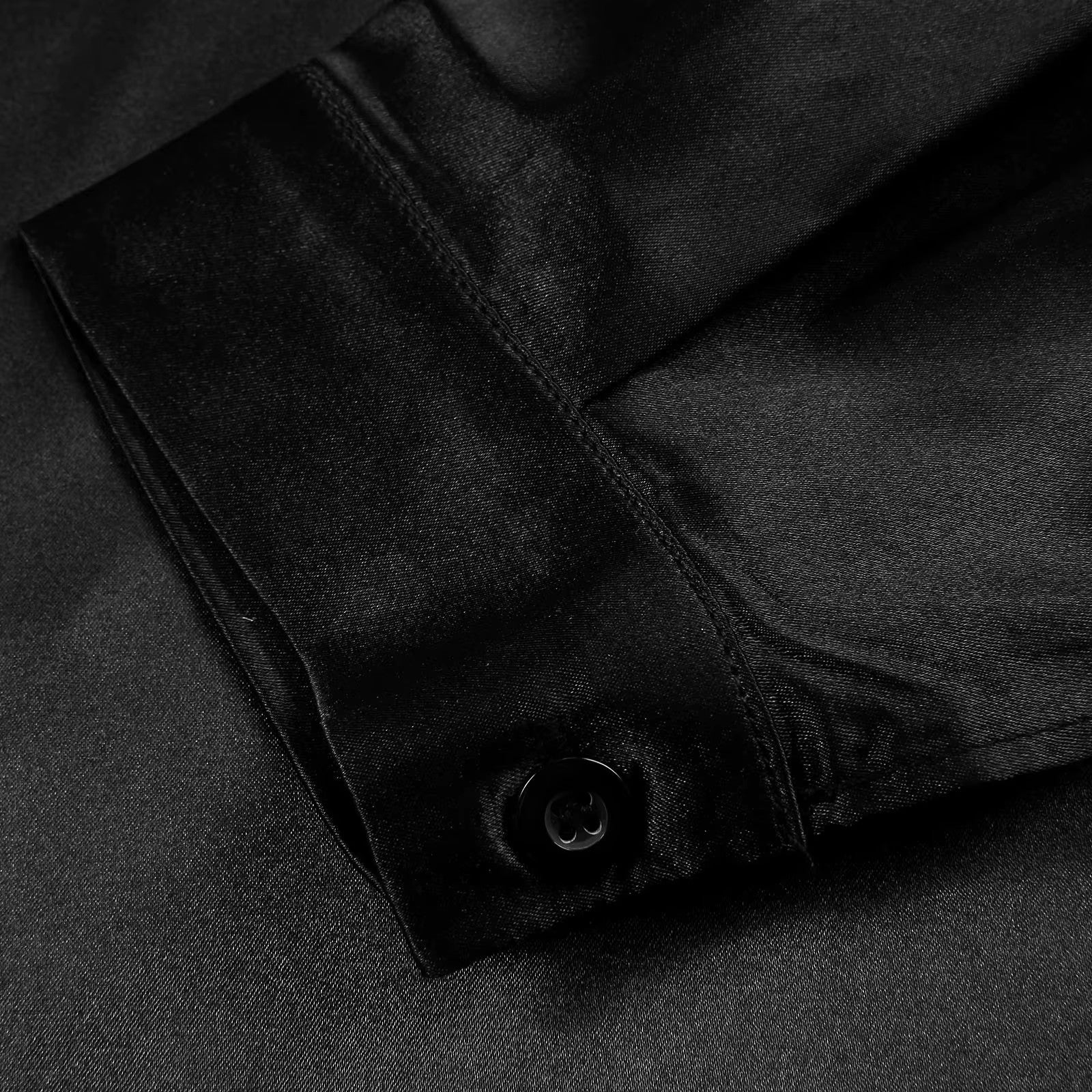 Satin Damenbluse mit tiefem V-Ausschnitt & langen Ärmeln – Daria