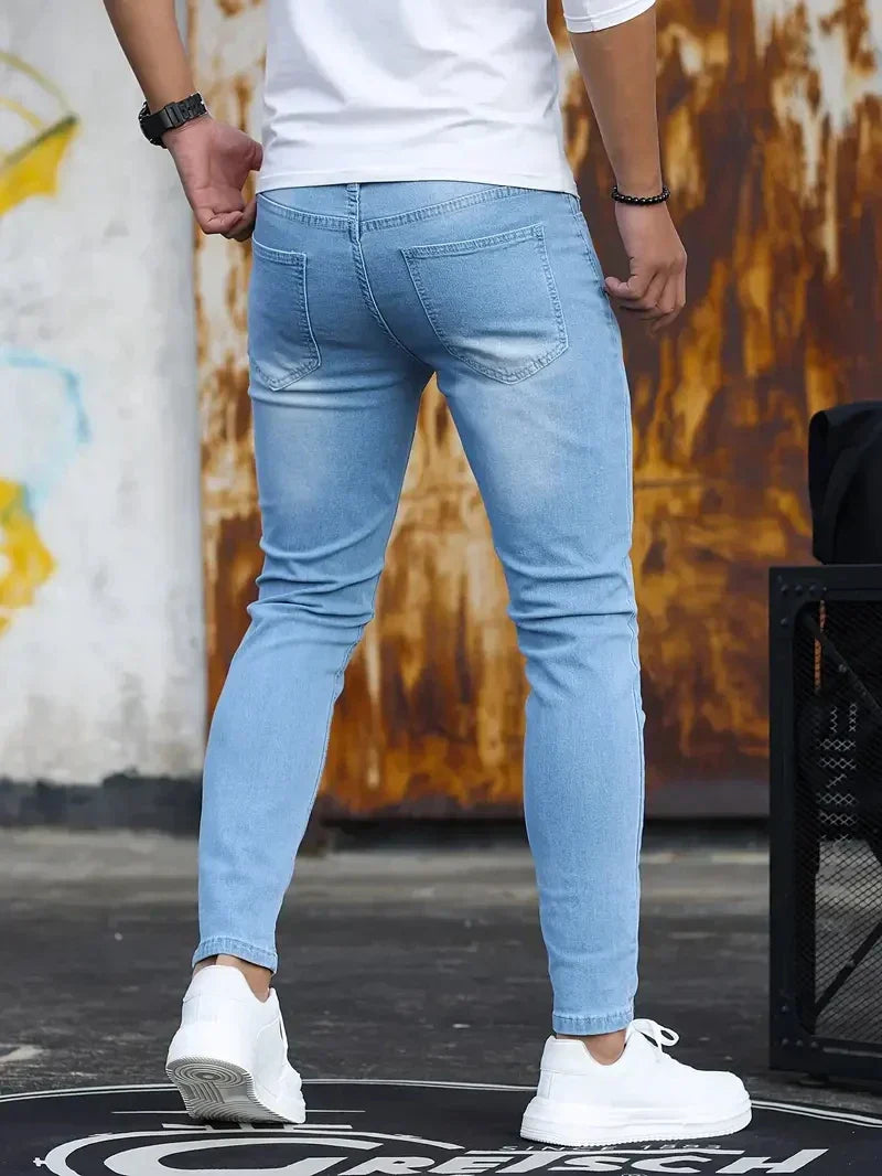 Trendy Slim Fit Jeans für Herren - Finn