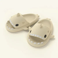 Unisex Lightweight Summer Slippers with Shark Design – FinSteps