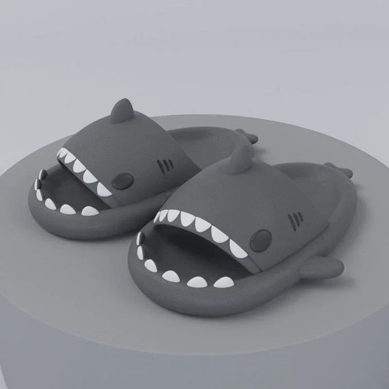 Unisex Lightweight Summer Slippers with Shark Design – FinSteps