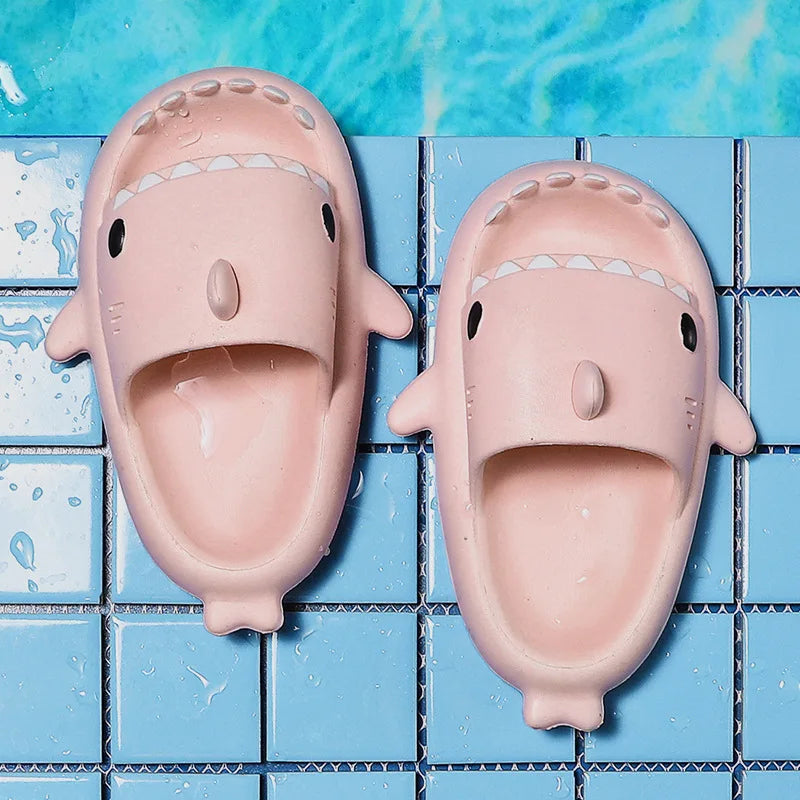 Unisex Lightweight Summer Slippers with Shark Design – FinSteps