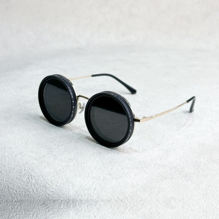 Handgefertigte Sonnenbrille mit Verstellbarer Linsendämpfung und UV-Filter - OptiShade Pro ND9
