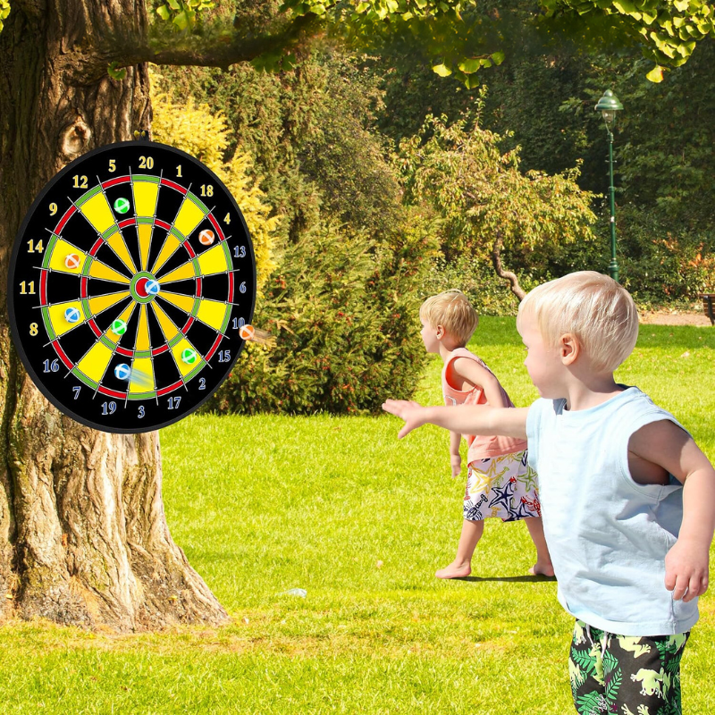 Großes Kinder-Dartboard mit Klebebällen und Darts – PlayTarget
