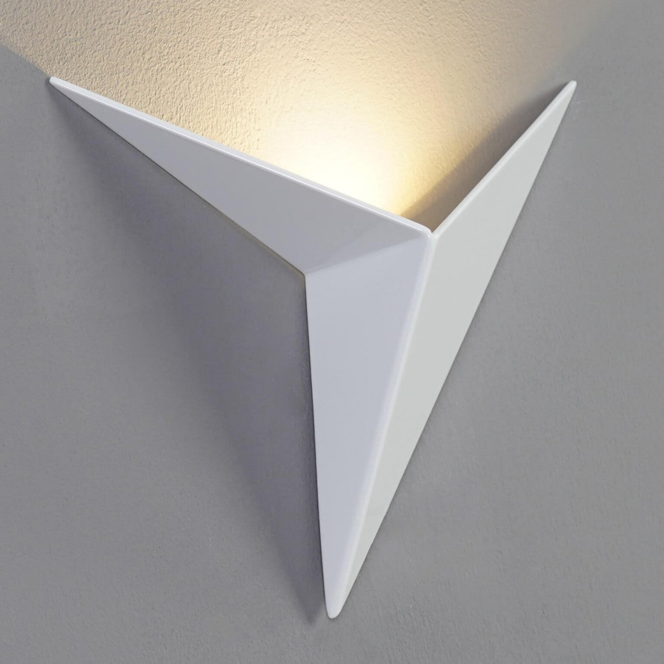 Moderne Dreieckige Wandlampe - TrigoLux