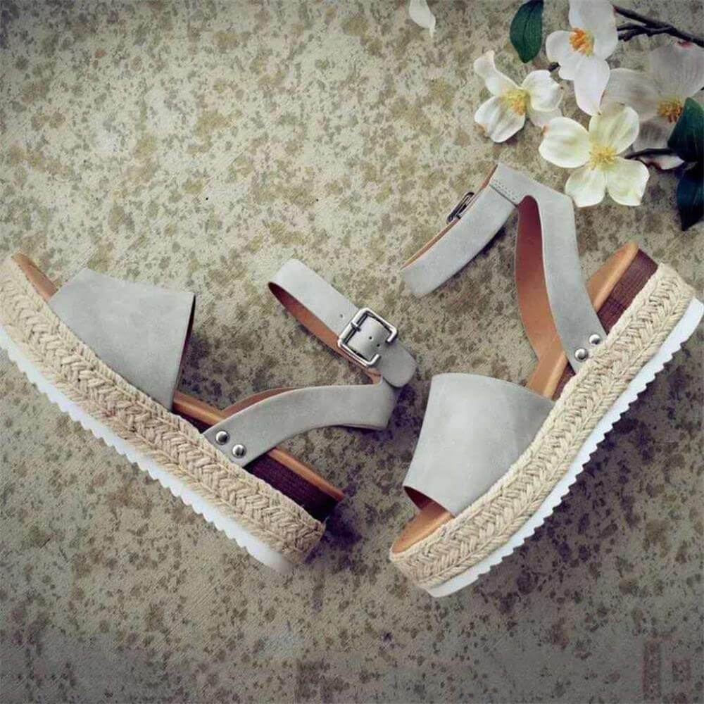 Damen Plateau-Espadrille Sandalen mit Keilabsatz & Riemchen – Livia