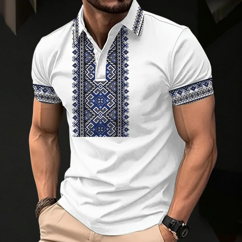 Weiße Herren-Poloshirt mit blauer Stickerei, Kurzarm, Baumwolle, traditionelles Design.
