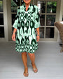 Trendy Kurzarmkleid mit abstraktem Print & lockerem Schnitt – Liora
