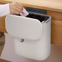 Stylish and compact kitchen trash can - CleanMate