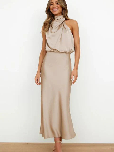 Stilvolles Abendkleid mit hohem Kragen aus Satin für Sommerevents – Elina