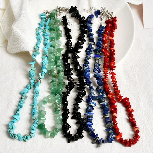 Stilvoll Geformte Polierte Kristall-Halskette - Lina