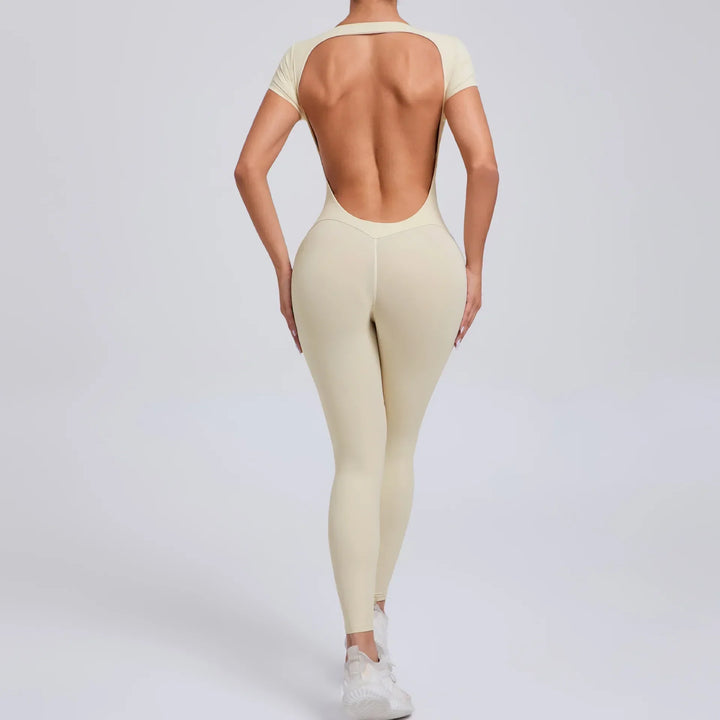 Yoga jumpsuit with breathable & flexible design – Luna