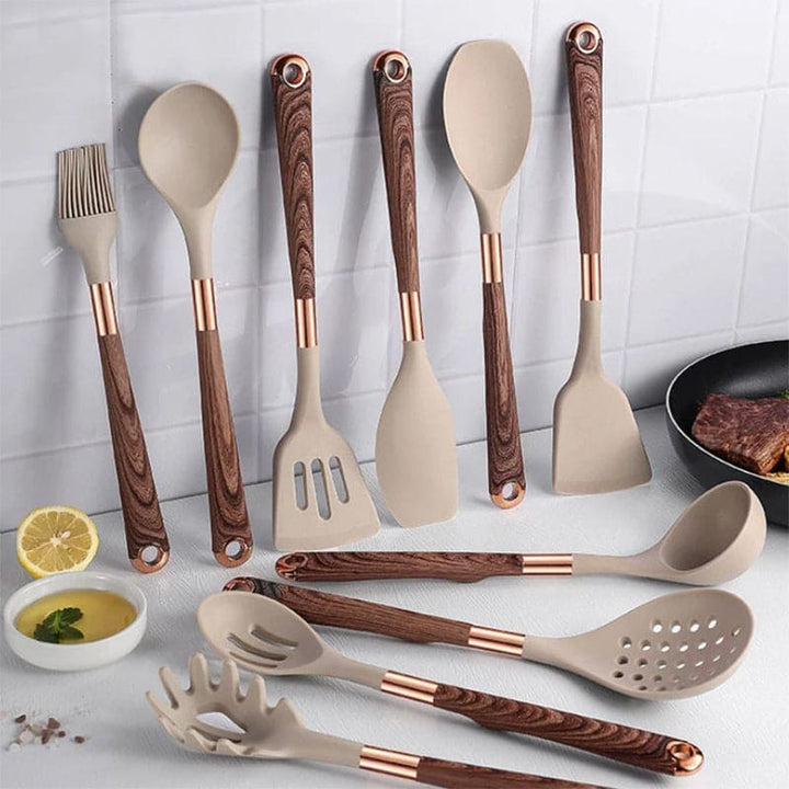 Küchenutensilien aus Lebensmittel-Silikon mit Holzgriff – KitchenElegance