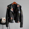 Bestickte Damen Kunstlederjacke im Bikerstil – Eleonora