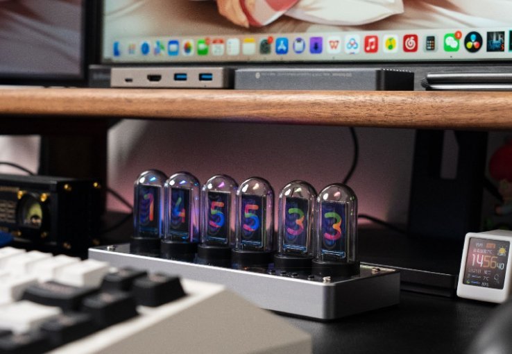 Vertical LED Nixie Table Clock – Chronix