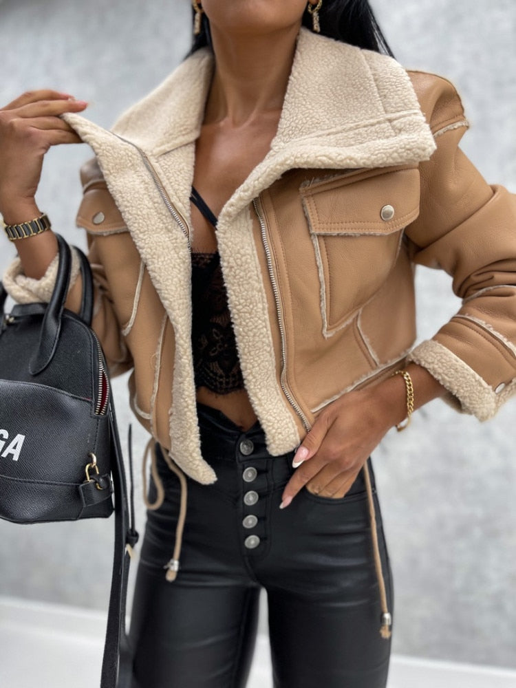 Motorradjacke mit Revers und Sherpa-Futter – Zoë