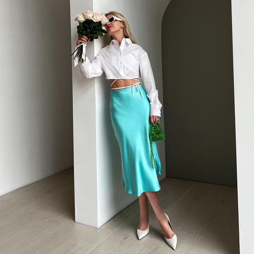 Satinschimmernder Damen Midirock in A-Linie mit hoher Taille – Liora