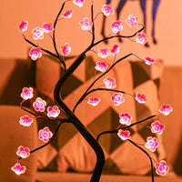 Beleuchteter Pflaumenbaum - LumiPlum