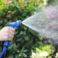 Retractable Garden Hose with Spray Nozzle – FlexaFlow