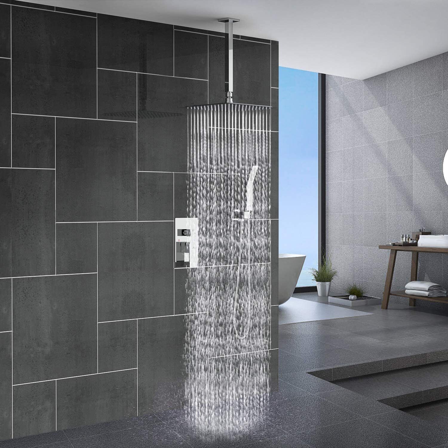 Wandmontierte Regendusche – RainFlow Ultra
