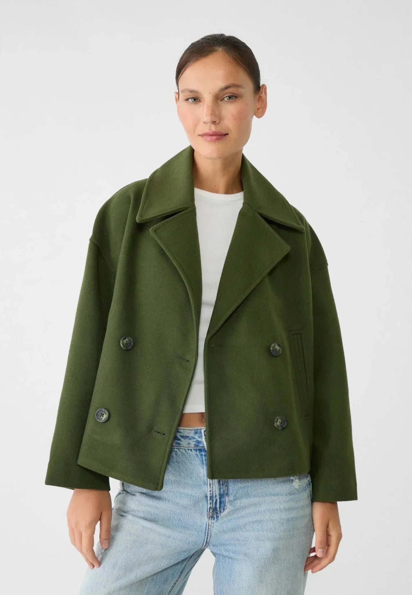Herbstliche Kurzjacke im Doppelreiher-Stil – Clara