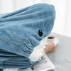 Ultrasofte Haifisch-Onsie für Jung und Alt - ChompChill