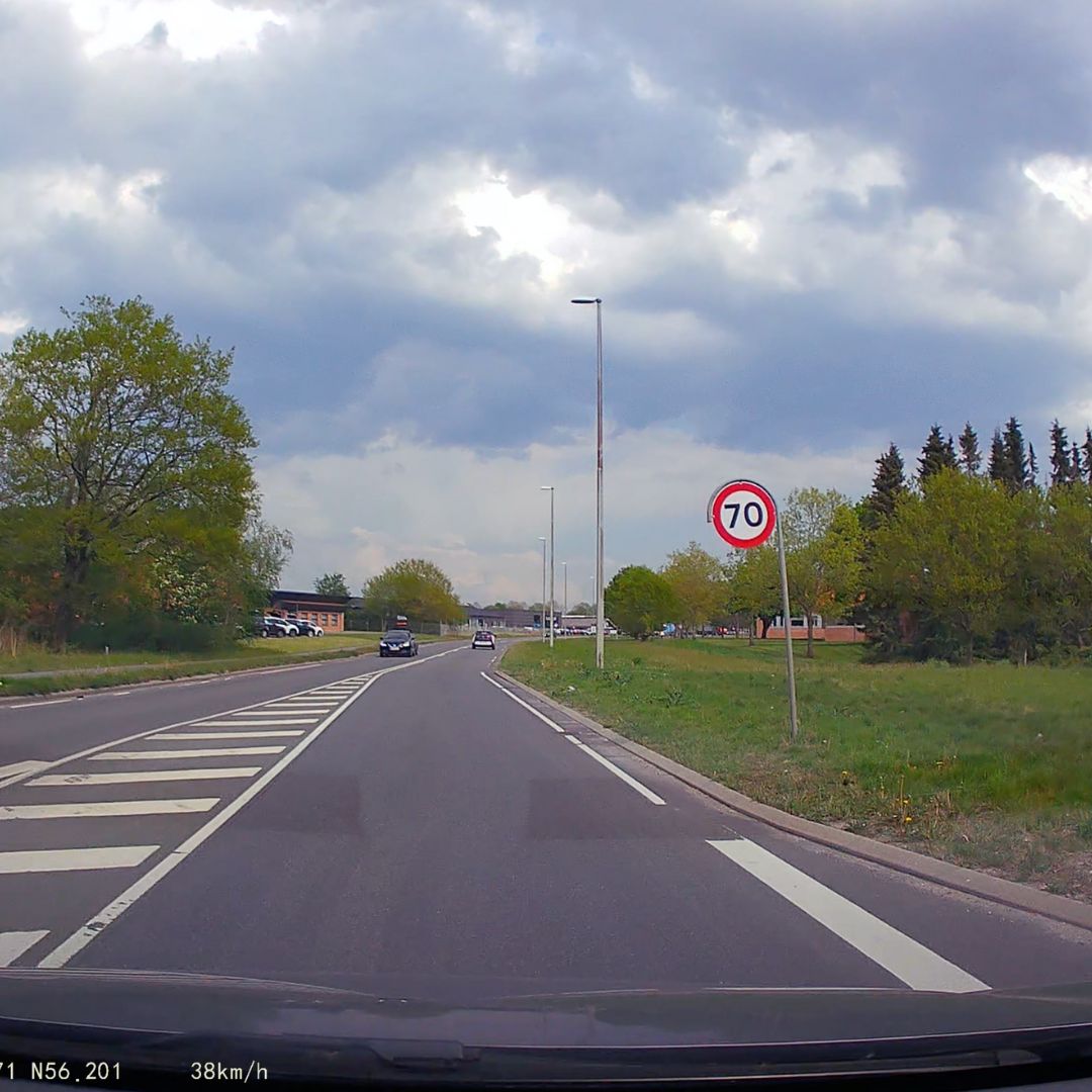 Ultra HD 4K Dashcam – RoadScanX