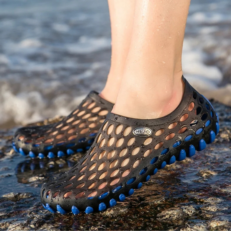 Unisex Water Shoes for Beach and Pool – Finn