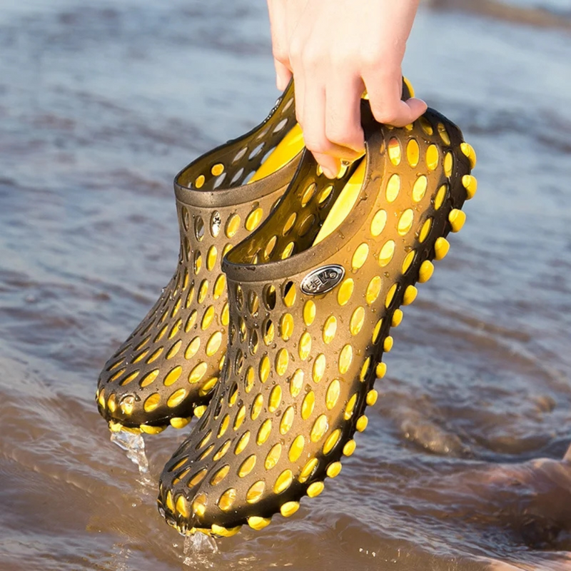 Unisex Water Shoes for Beach and Pool – Finn