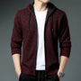 StripeZip Weste | Trendiger gestreifter Winter-Cardigan
