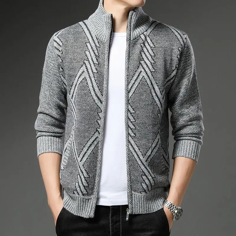 StripeZip Weste | Trendiger gestreifter Winter-Cardigan