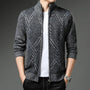 StripeZip Weste | Trendiger gestreifter Winter-Cardigan