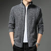 StripeZip Weste | Trendiger gestreifter Winter-Cardigan