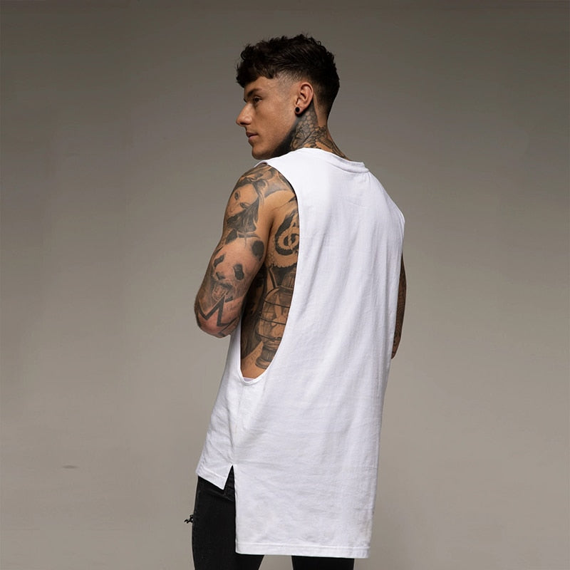 Tyga Tanktop | Ein lässiges und sexy Oberteil für Männer