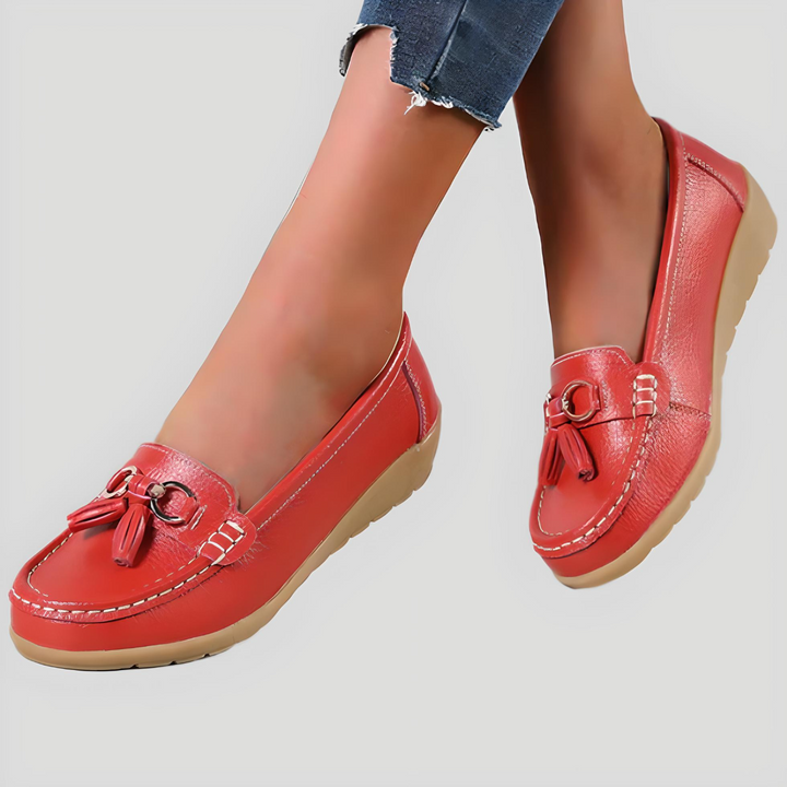 Hannah - Casual Slip-On Shoe with Band Design in the Middle