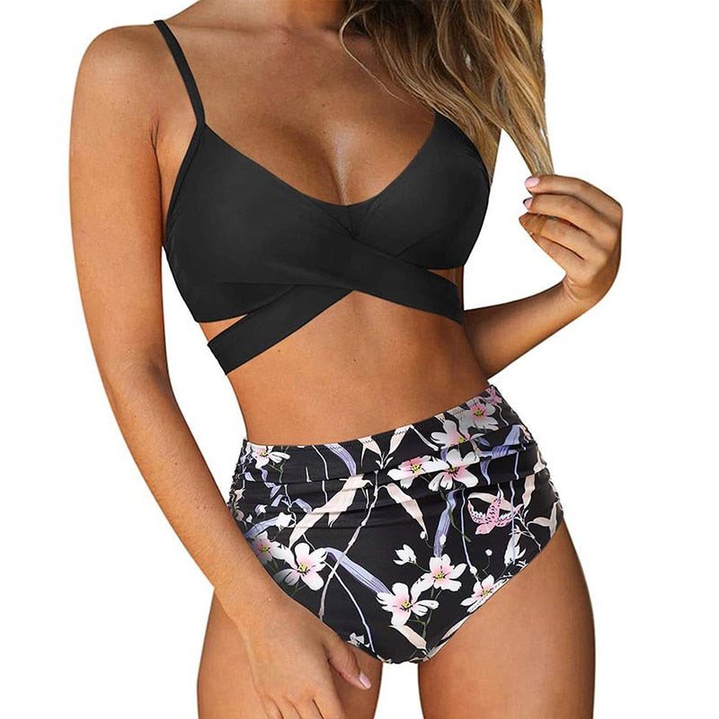 Belle hoch taillierter, farbenfroher Damen-Bikini