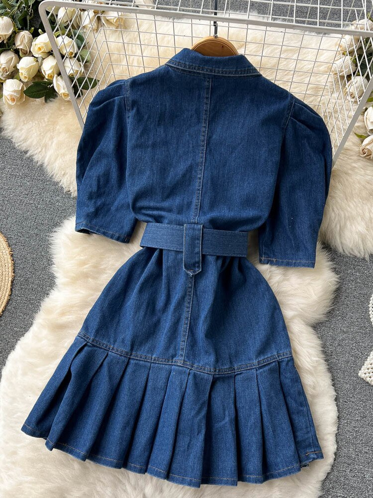 Denim-Kleid mit Gürtel - Fiadora