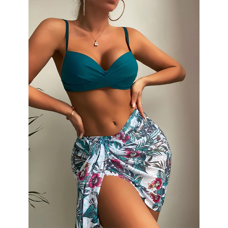 Babet 3-teiliges Bikini-Set | Ein farbenfroher und sexy Bikini