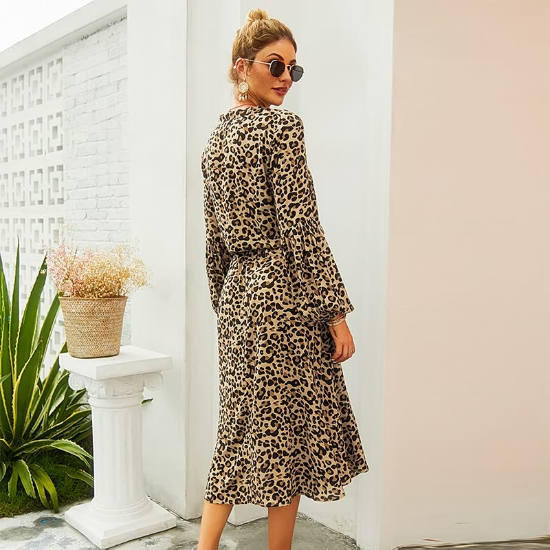 Elegancy | Langärmeliges Kleid mit Leopardenmuster - Fiadora